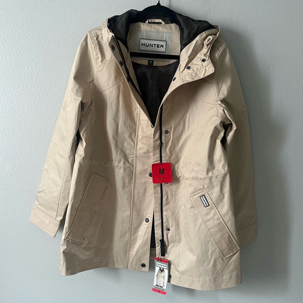HUNTER NWT Women's Tan Hooded Jacket Size M